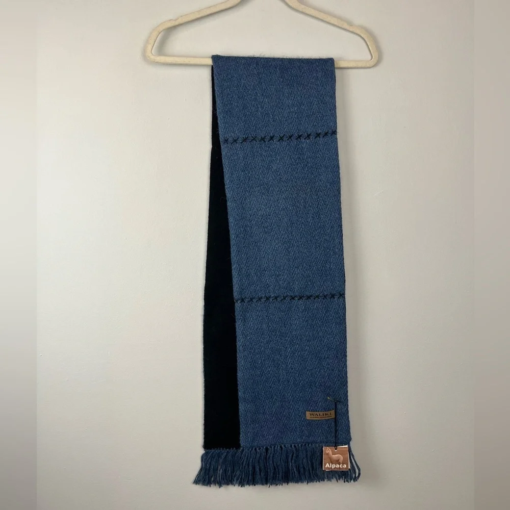 NWT WALIKI 100% Alpaca Knit Fleece Lined Blue Fringe Scarf Bolivia